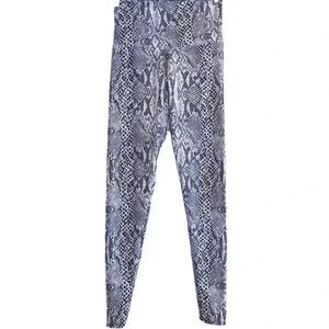 🌈 6/$60, Onzie High Waist Legging, Grey/White, Snakeskin, Size S/M